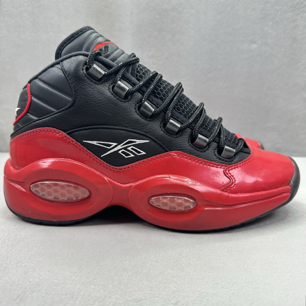 Reebok Question Mid Mens Size 10 Basketball Shoes Bred Iverson 76ers Black / Red